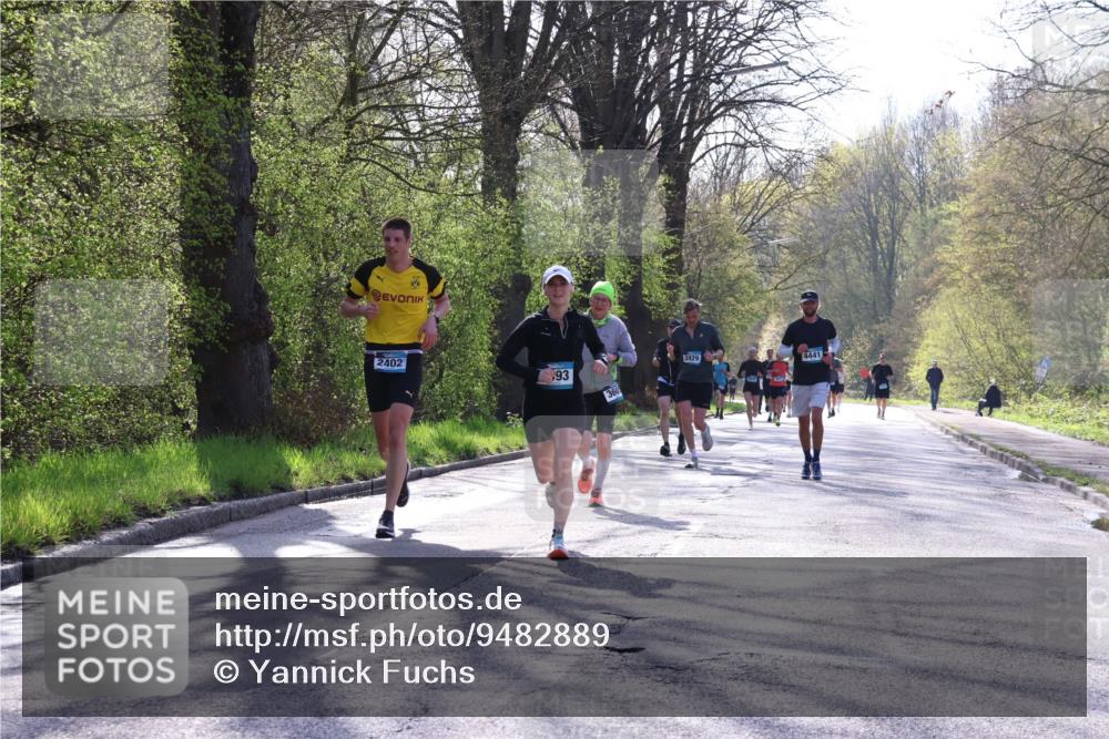 12.04.2026 - 45. Internationalen Wilhelmsburger Insellauf Yannick Fuchs http://msf.ph/oto/9482889 12.04.2026 10:23:58 Laufen 2402, 93, 366, 3929, 4441 meine-sportfotos.de