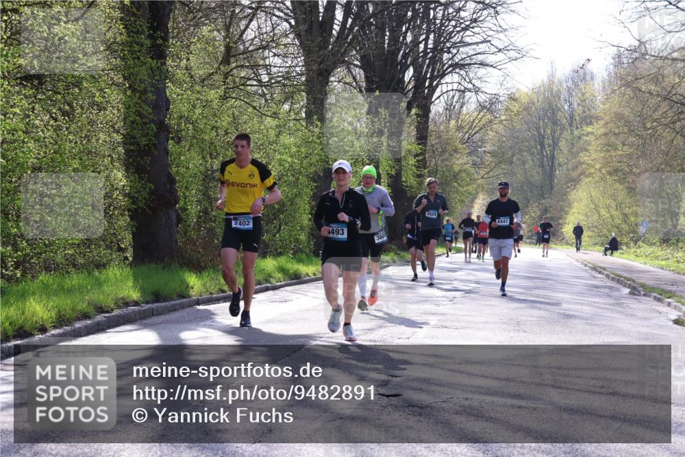 12.04.2026 - 45. Internationalen Wilhelmsburger Insellauf Yannick Fuchs http://msf.ph/oto/9482891 12.04.2026 10:23:58 Laufen 2402, 1493, 3605, 3929, 4441 meine-sportfotos.de