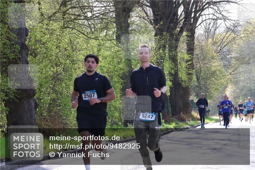 12.04.2026 - 45. Internationalen Wilhelmsburger Insellauf Yannick Fuchs http://msf.ph/oto/9482925 12.04.2026 10:31:34 Laufen 2507, 5247, 5442, 4483 meine-sportfotos.de