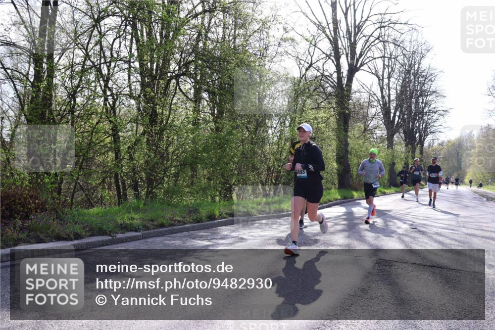 12.04.2026 - 45. Internationalen Wilhelmsburger Insellauf Yannick Fuchs http://msf.ph/oto/9482930 12.04.2026 10:24:01 Laufen 493 meine-sportfotos.de