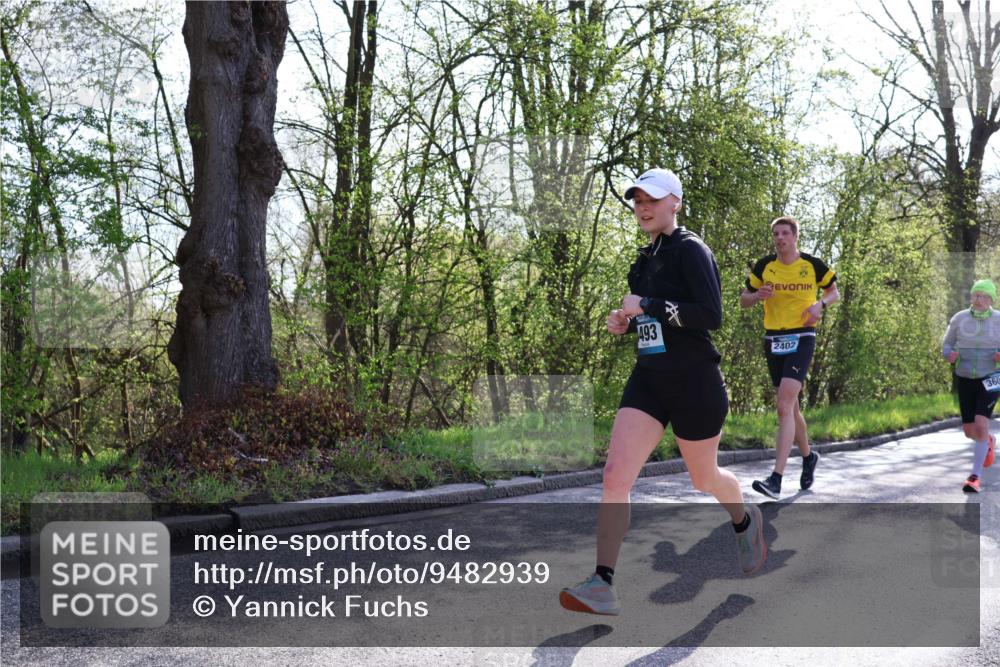 12.04.2026 - 45. Internationalen Wilhelmsburger Insellauf Yannick Fuchs http://msf.ph/oto/9482939 12.04.2026 10:24:01 Laufen 493, 2402, 360 meine-sportfotos.de