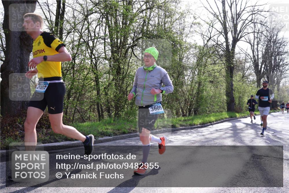 12.04.2026 - 45. Internationalen Wilhelmsburger Insellauf Yannick Fuchs http://msf.ph/oto/9482955 12.04.2026 10:24:02 Laufen 2402, 3605, 441 meine-sportfotos.de