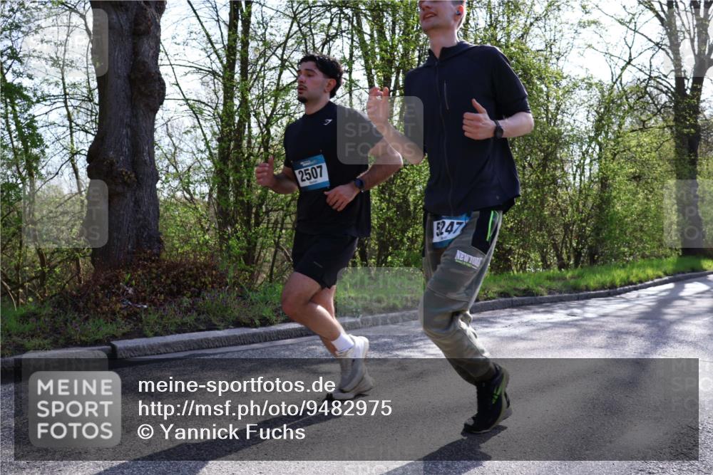 12.04.2026 - 45. Internationalen Wilhelmsburger Insellauf Yannick Fuchs http://msf.ph/oto/9482975 12.04.2026 10:31:37 Laufen 2507, 5247 meine-sportfotos.de