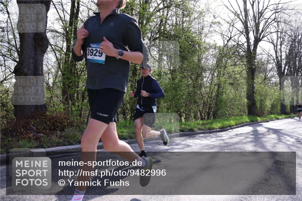 12.04.2026 - 45. Internationalen Wilhelmsburger Insellauf Yannick Fuchs http://msf.ph/oto/9482996 12.04.2026 10:24:06 Laufen 3929 meine-sportfotos.de