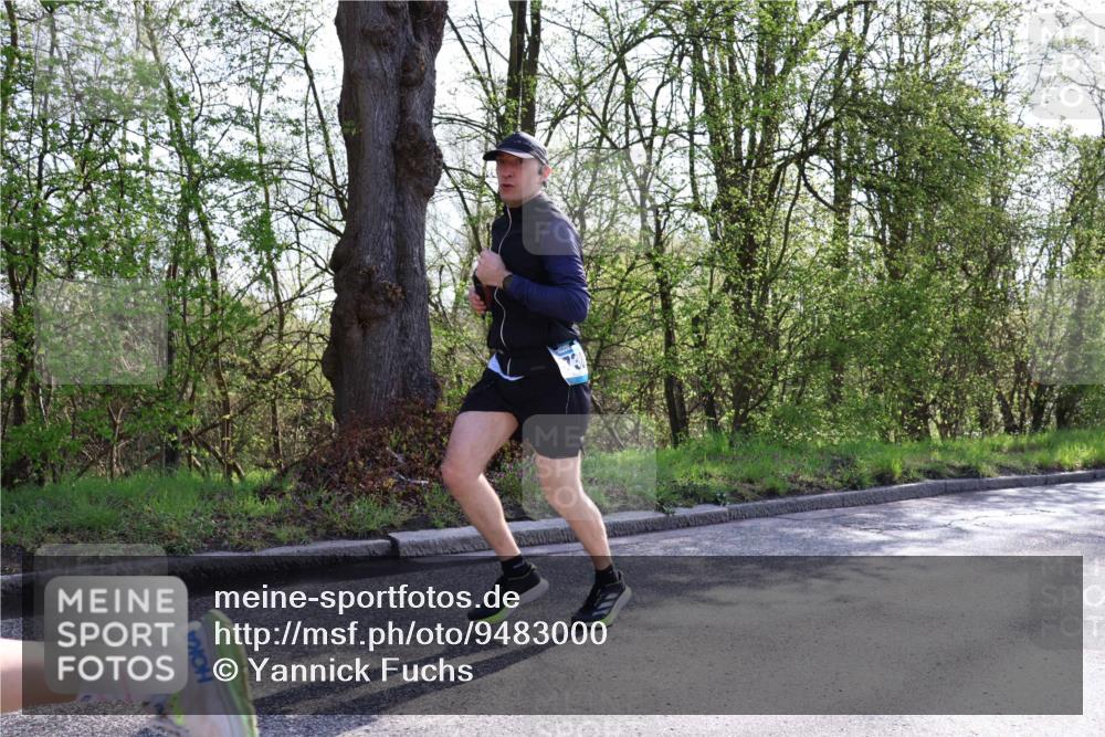 12.04.2026 - 45. Internationalen Wilhelmsburger Insellauf Yannick Fuchs http://msf.ph/oto/9483000 12.04.2026 10:24:06 Laufen  meine-sportfotos.de