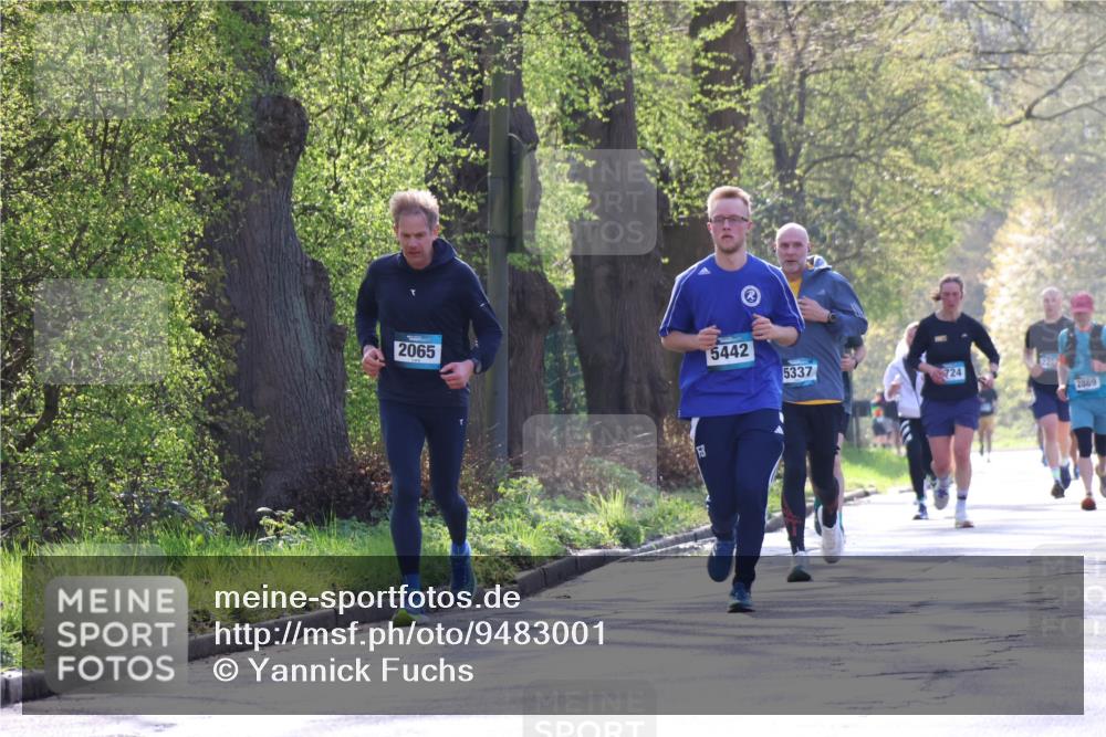12.04.2026 - 45. Internationalen Wilhelmsburger Insellauf Yannick Fuchs http://msf.ph/oto/9483001 12.04.2026 10:31:41 Laufen 2065, 5442, 5337, 724, 22, 2869 meine-sportfotos.de