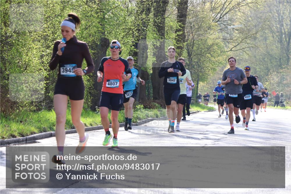 12.04.2026 - 45. Internationalen Wilhelmsburger Insellauf Yannick Fuchs http://msf.ph/oto/9483017 12.04.2026 10:24:09 Laufen 3945, 4807, 3613, 3042, 36, 248, 4000 meine-sportfotos.de