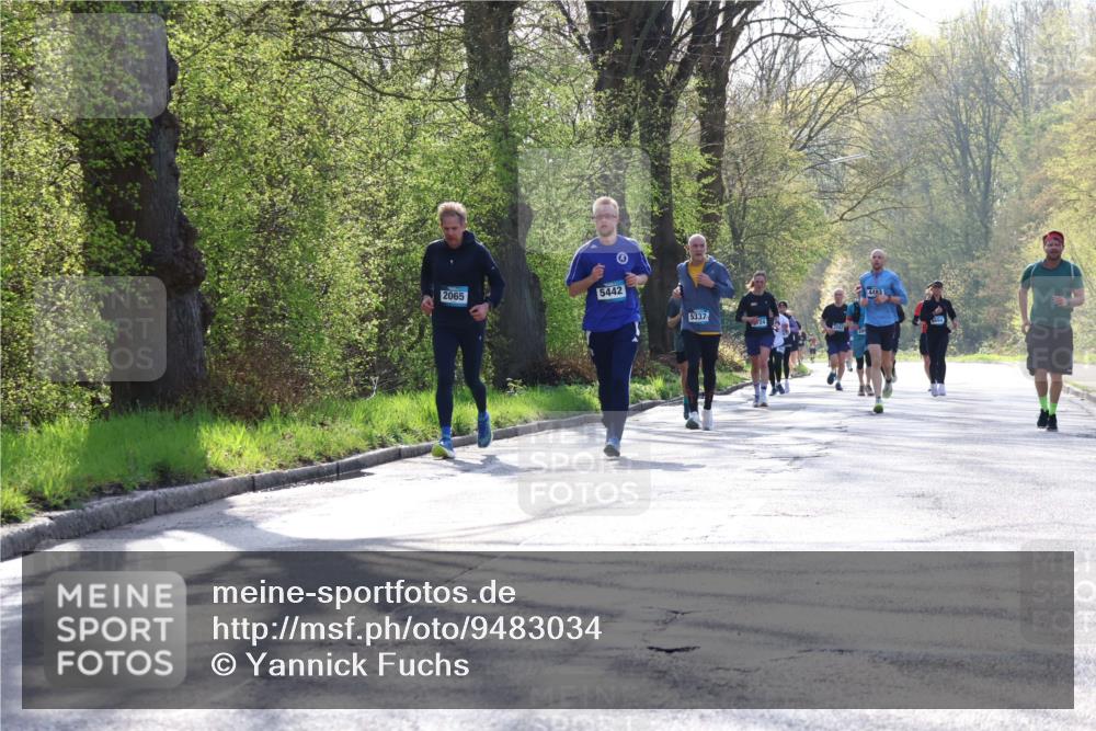 12.04.2026 - 45. Internationalen Wilhelmsburger Insellauf Yannick Fuchs http://msf.ph/oto/9483034 12.04.2026 10:31:44 Laufen 2065, 5442, 5337, 24, 4483 meine-sportfotos.de