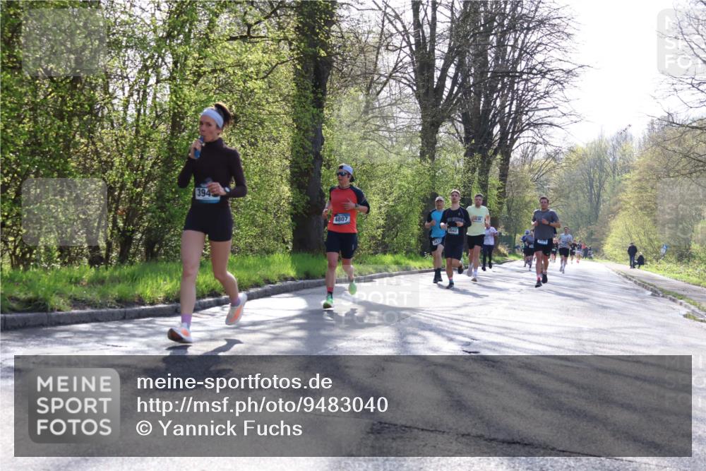 12.04.2026 - 45. Internationalen Wilhelmsburger Insellauf Yannick Fuchs http://msf.ph/oto/9483040 12.04.2026 10:24:11 Laufen 394, 4807, 361, 3042, 36 meine-sportfotos.de