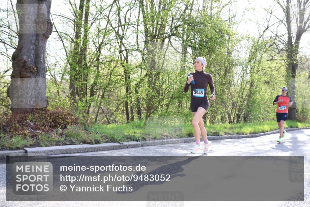 12.04.2026 - 45. Internationalen Wilhelmsburger Insellauf Yannick Fuchs http://msf.ph/oto/9483052 12.04.2026 10:24:12 Laufen 3945, 4807 meine-sportfotos.de