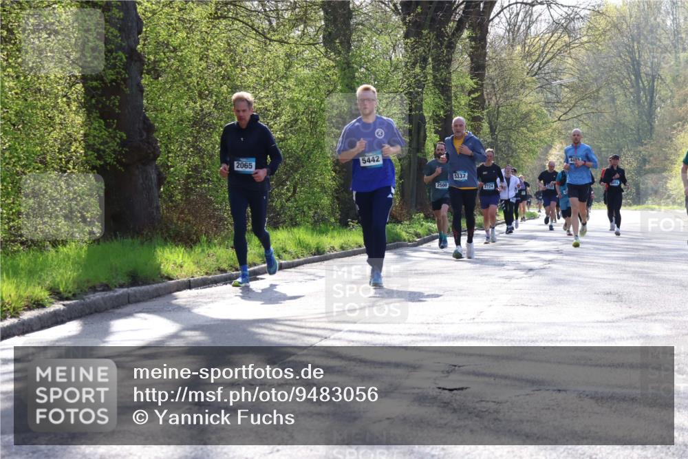 12.04.2026 - 45. Internationalen Wilhelmsburger Insellauf Yannick Fuchs http://msf.ph/oto/9483056 12.04.2026 10:31:45 Laufen 2065, 5442, 2500, 5337, 2724, 4402 meine-sportfotos.de