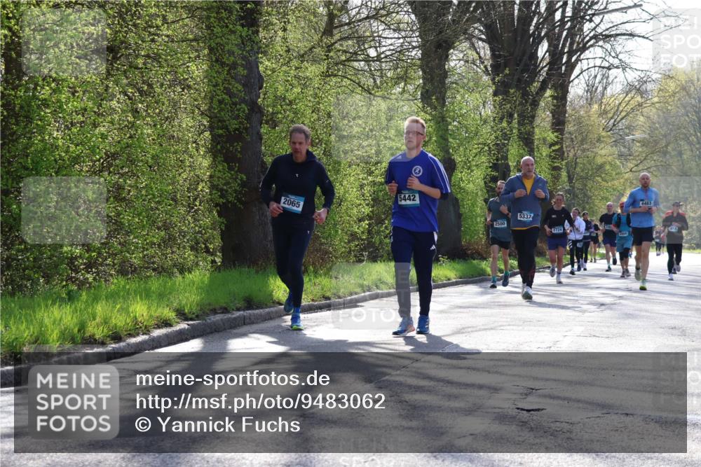 12.04.2026 - 45. Internationalen Wilhelmsburger Insellauf Yannick Fuchs http://msf.ph/oto/9483062 12.04.2026 10:31:46 Laufen 2065, 5442, 2500, 5337, 2724, 2869, 4483, 5654 meine-sportfotos.de