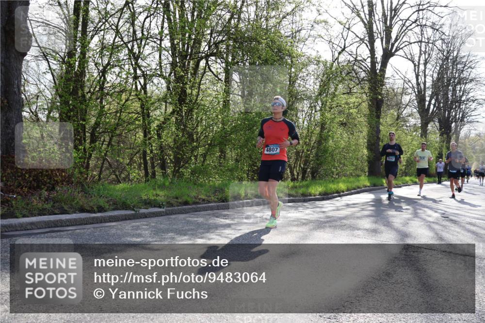 12.04.2026 - 45. Internationalen Wilhelmsburger Insellauf Yannick Fuchs http://msf.ph/oto/9483064 12.04.2026 10:24:13 Laufen 4807, 3042 meine-sportfotos.de