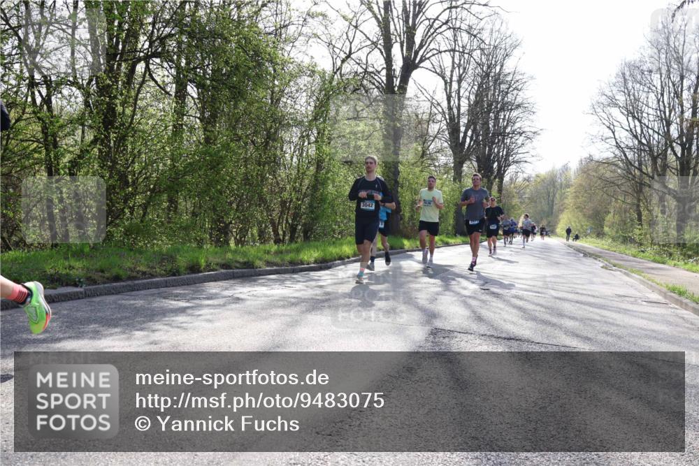 12.04.2026 - 45. Internationalen Wilhelmsburger Insellauf Yannick Fuchs http://msf.ph/oto/9483075 12.04.2026 10:24:14 Laufen 3042, 3636 meine-sportfotos.de
