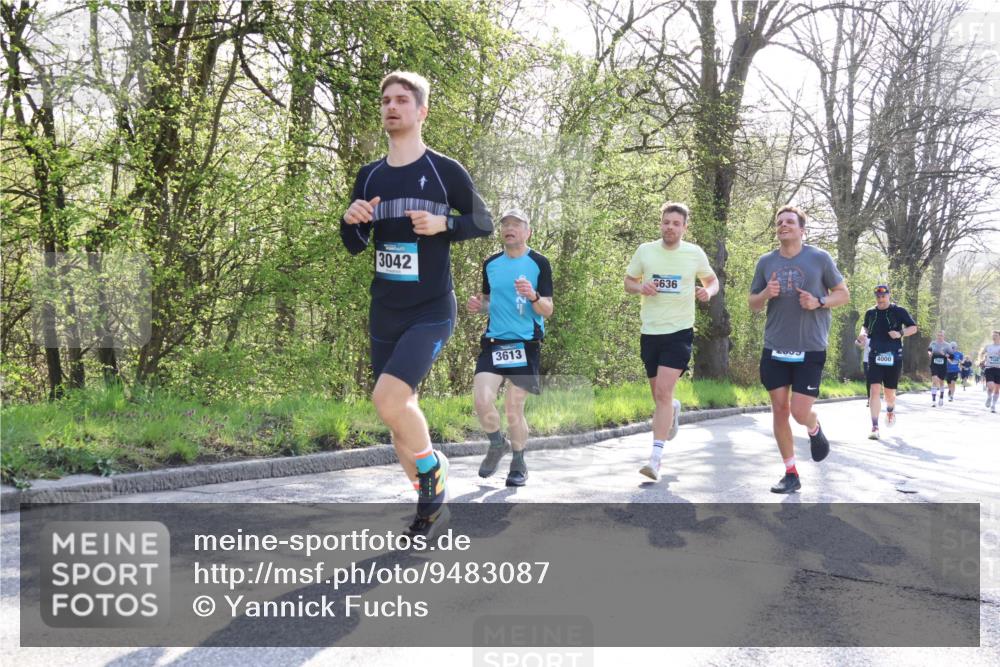 12.04.2026 - 45. Internationalen Wilhelmsburger Insellauf Yannick Fuchs http://msf.ph/oto/9483087 12.04.2026 10:24:15 Laufen 3042, 3613, 636, 4000 meine-sportfotos.de