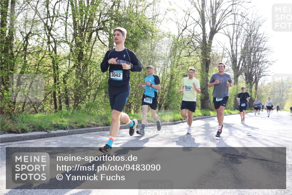 12.04.2026 - 45. Internationalen Wilhelmsburger Insellauf Yannick Fuchs http://msf.ph/oto/9483090 12.04.2026 10:24:16 Laufen 3042, 3613, 3636, 2559 meine-sportfotos.de