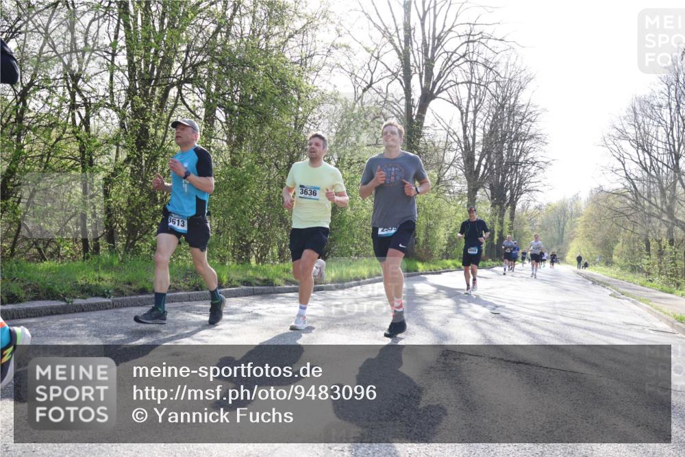 12.04.2026 - 45. Internationalen Wilhelmsburger Insellauf Yannick Fuchs http://msf.ph/oto/9483096 12.04.2026 10:24:16 Laufen 3613, 3636 meine-sportfotos.de