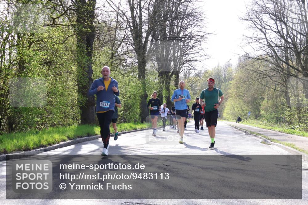 12.04.2026 - 45. Internationalen Wilhelmsburger Insellauf Yannick Fuchs http://msf.ph/oto/9483113 12.04.2026 10:31:50 Laufen 5337, 2724, 4483, 5654 meine-sportfotos.de