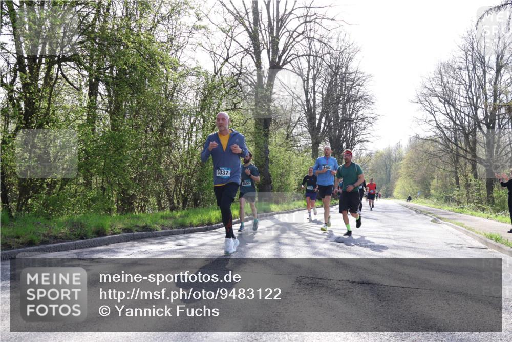 12.04.2026 - 45. Internationalen Wilhelmsburger Insellauf Yannick Fuchs http://msf.ph/oto/9483122 12.04.2026 10:31:52 Laufen 5337, 2500, 4483 meine-sportfotos.de