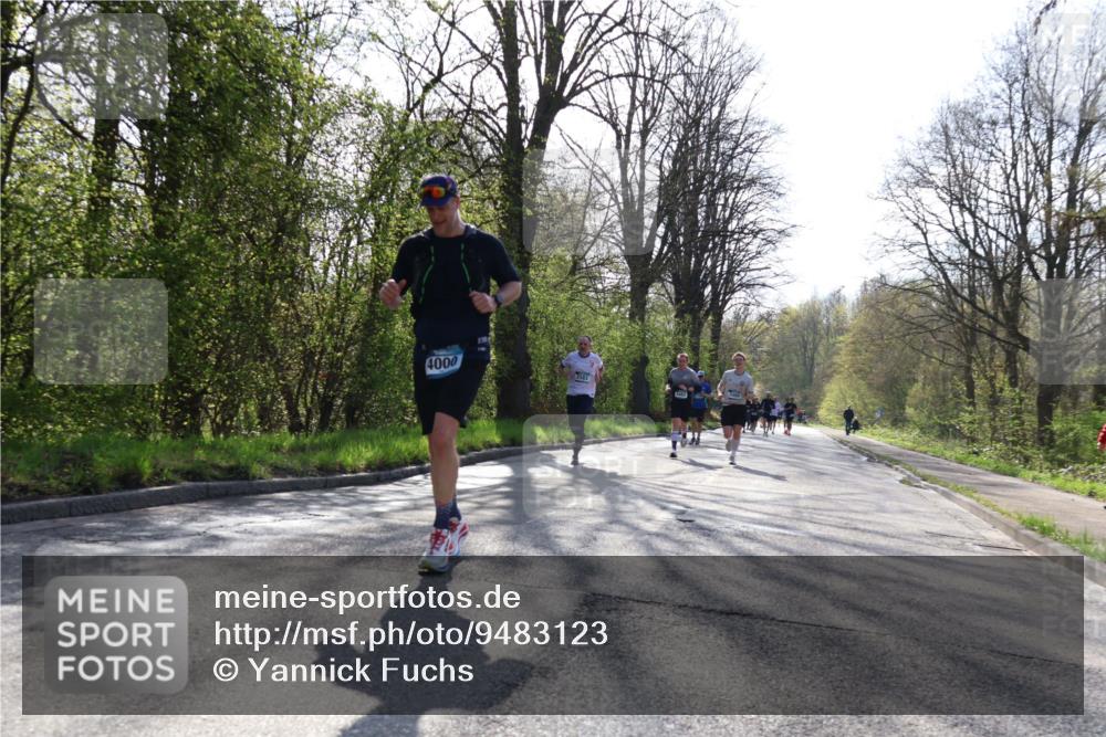 12.04.2026 - 45. Internationalen Wilhelmsburger Insellauf Yannick Fuchs http://msf.ph/oto/9483123 12.04.2026 10:24:18 Laufen 4000, 2543 meine-sportfotos.de