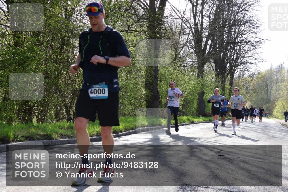 12.04.2026 - 45. Internationalen Wilhelmsburger Insellauf Yannick Fuchs http://msf.ph/oto/9483128 12.04.2026 10:24:19 Laufen 4000, 2583, 2482, 2488 meine-sportfotos.de