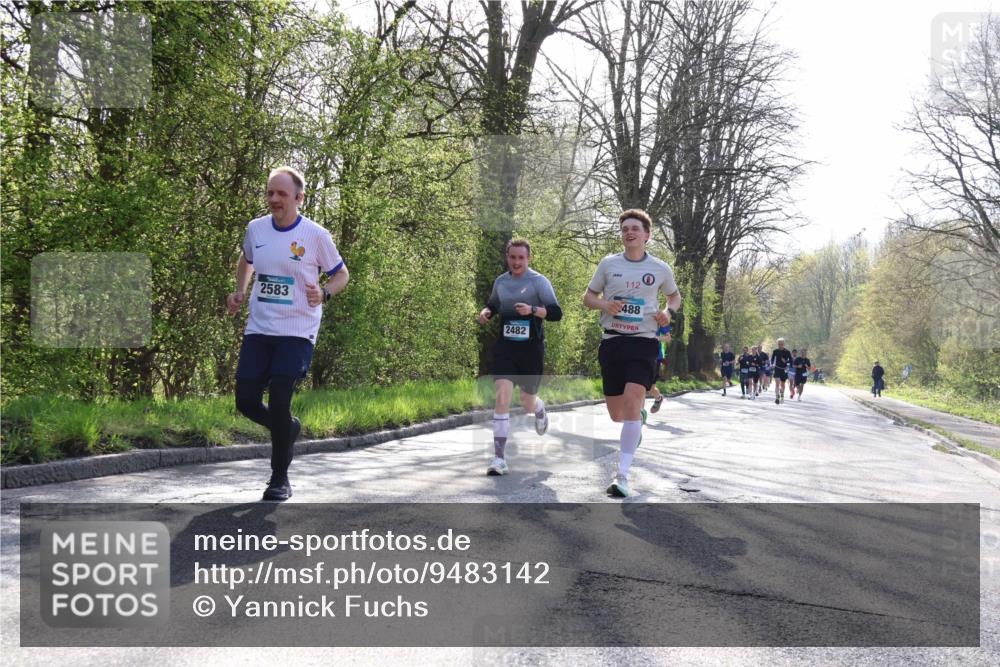 12.04.2026 - 45. Internationalen Wilhelmsburger Insellauf Yannick Fuchs http://msf.ph/oto/9483142 12.04.2026 10:24:21 Laufen 2583, 2482, 112, 488 meine-sportfotos.de