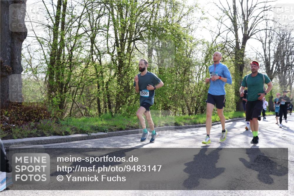 12.04.2026 - 45. Internationalen Wilhelmsburger Insellauf Yannick Fuchs http://msf.ph/oto/9483147 12.04.2026 10:31:54 Laufen 2500, 4493 meine-sportfotos.de