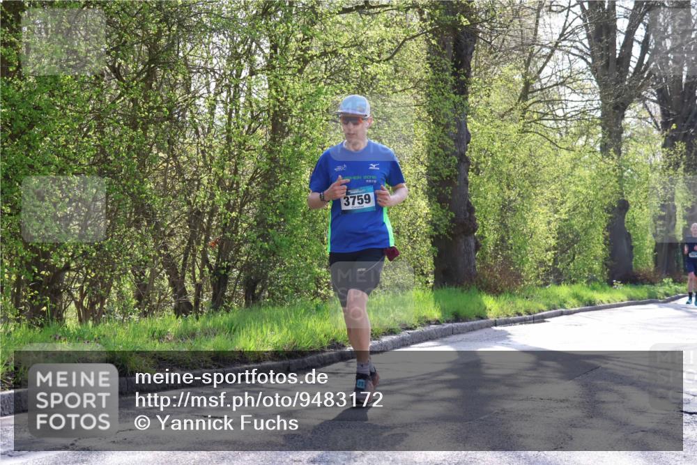 12.04.2026 - 45. Internationalen Wilhelmsburger Insellauf Yannick Fuchs http://msf.ph/oto/9483172 12.04.2026 10:24:24 Laufen 2016, 3759 meine-sportfotos.de