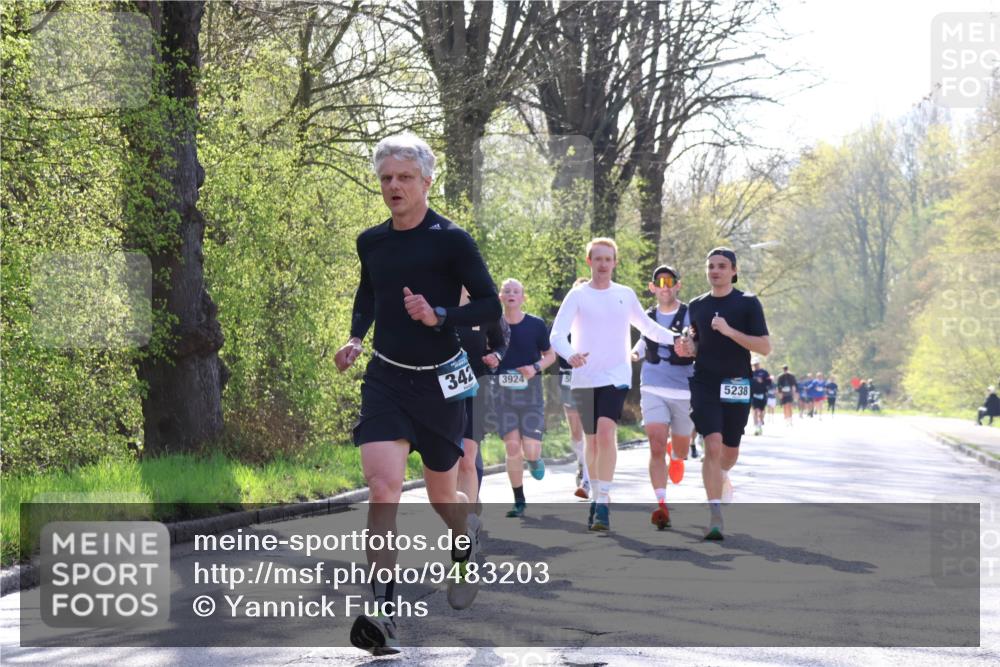 12.04.2026 - 45. Internationalen Wilhelmsburger Insellauf Yannick Fuchs http://msf.ph/oto/9483203 12.04.2026 10:24:28 Laufen 342, 3924, 5238 meine-sportfotos.de