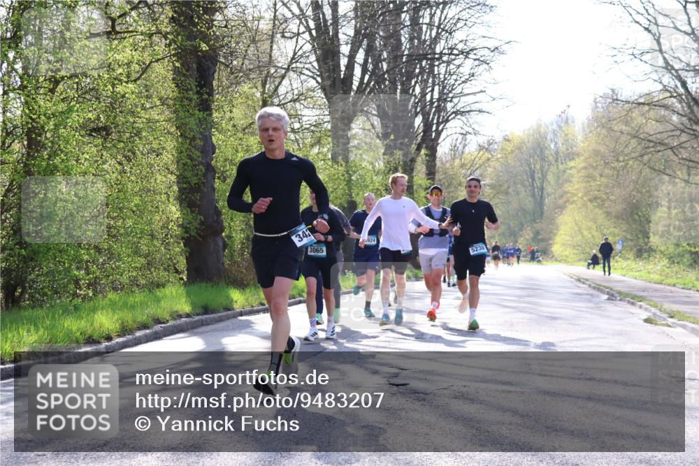 12.04.2026 - 45. Internationalen Wilhelmsburger Insellauf Yannick Fuchs http://msf.ph/oto/9483207 12.04.2026 10:24:29 Laufen 341, 3065, 924, 5238 meine-sportfotos.de