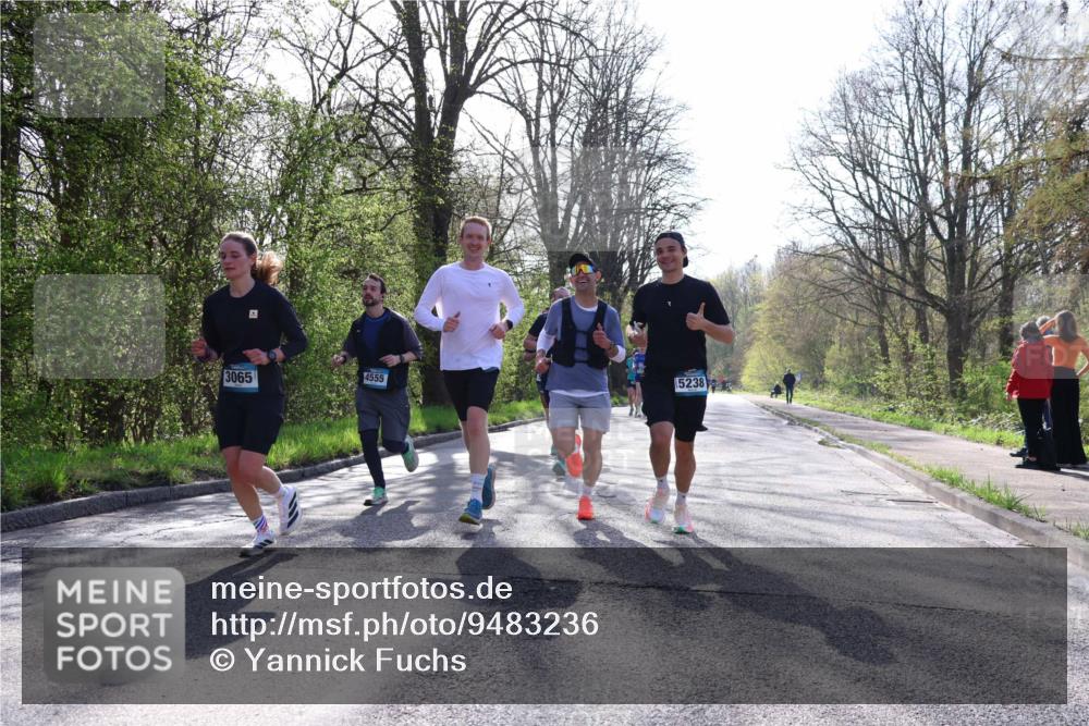 12.04.2026 - 45. Internationalen Wilhelmsburger Insellauf Yannick Fuchs http://msf.ph/oto/9483236 12.04.2026 10:24:31 Laufen 3065, 4555, 15238 meine-sportfotos.de