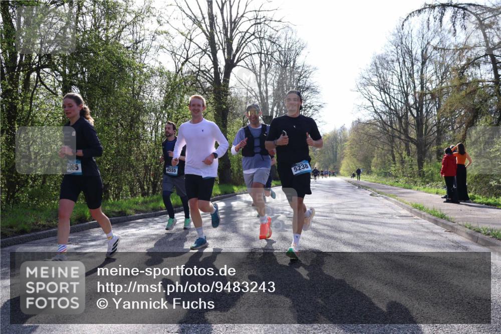12.04.2026 - 45. Internationalen Wilhelmsburger Insellauf Yannick Fuchs http://msf.ph/oto/9483243 12.04.2026 10:24:31 Laufen 3065, 4555, 5238 meine-sportfotos.de