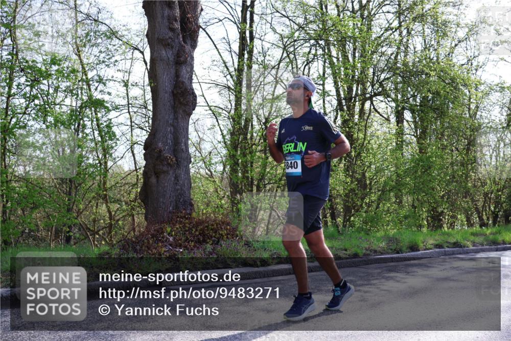 12.04.2026 - 45. Internationalen Wilhelmsburger Insellauf Yannick Fuchs http://msf.ph/oto/9483271 12.04.2026 10:32:04 Laufen 840 meine-sportfotos.de