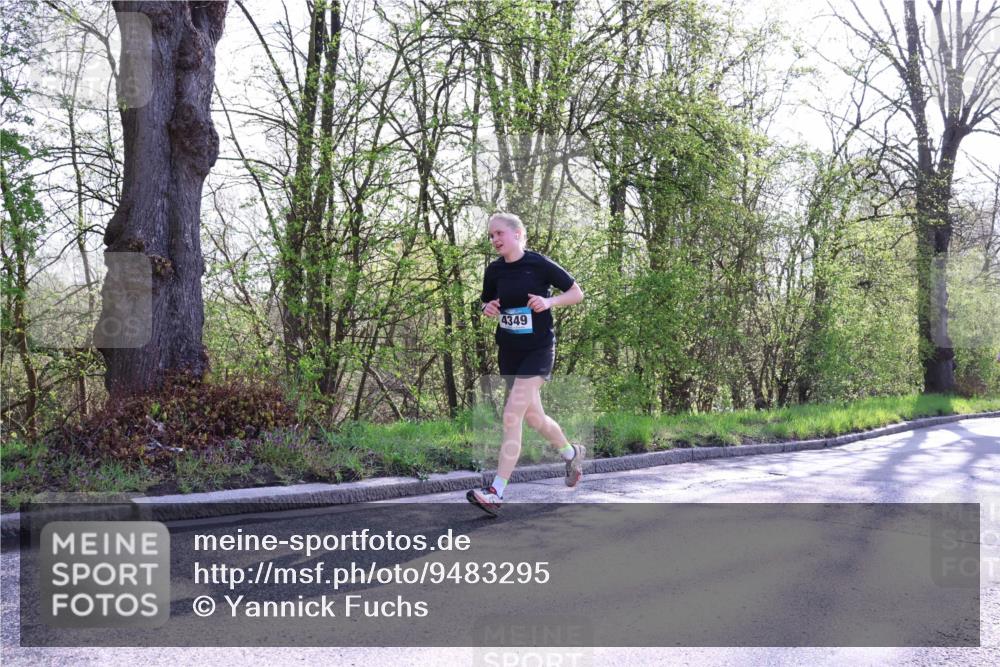 12.04.2026 - 45. Internationalen Wilhelmsburger Insellauf Yannick Fuchs http://msf.ph/oto/9483295 12.04.2026 10:32:06 Laufen 4349 meine-sportfotos.de