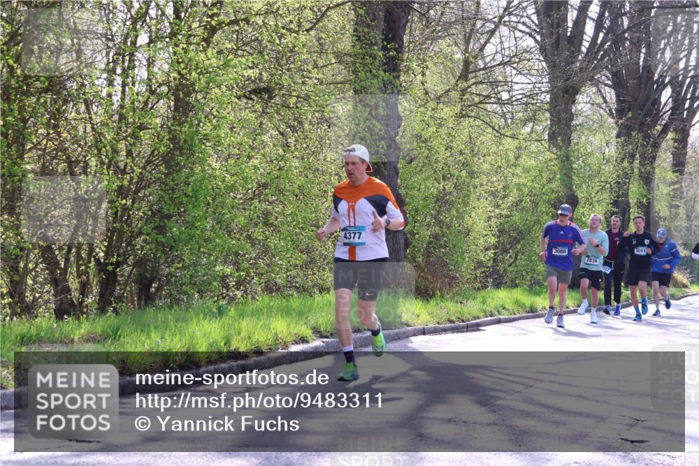12.04.2026 - 45. Internationalen Wilhelmsburger Insellauf Yannick Fuchs http://msf.ph/oto/9483311 12.04.2026 10:32:08 Laufen 4377, 3086, 2039, 27, 3091 meine-sportfotos.de