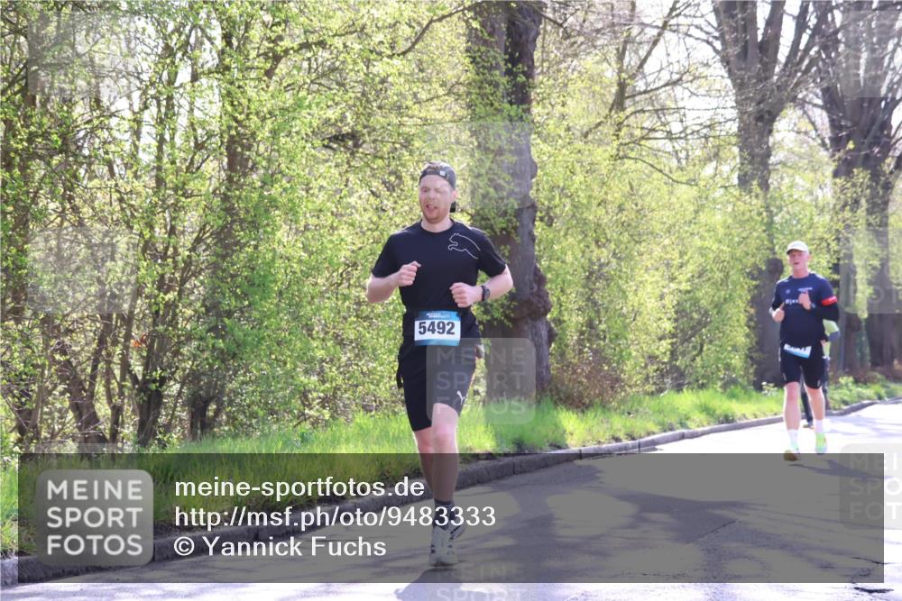 12.04.2026 - 45. Internationalen Wilhelmsburger Insellauf Yannick Fuchs http://msf.ph/oto/9483333 12.04.2026 10:24:40 Laufen 5492 meine-sportfotos.de