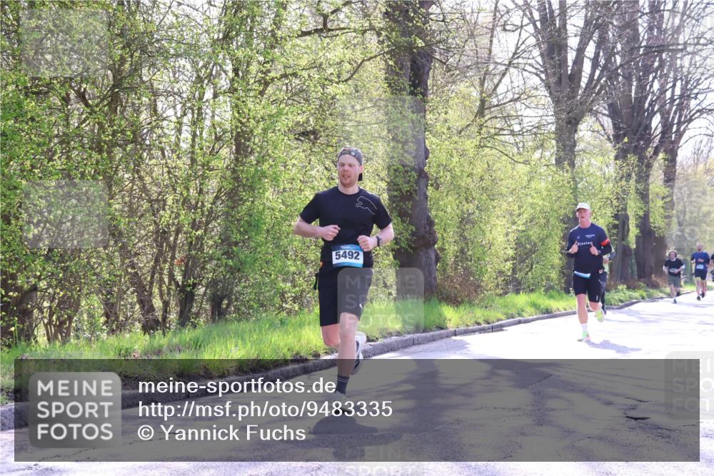 12.04.2026 - 45. Internationalen Wilhelmsburger Insellauf Yannick Fuchs http://msf.ph/oto/9483335 12.04.2026 10:24:40 Laufen 5492 meine-sportfotos.de