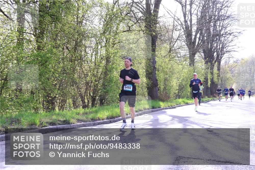 12.04.2026 - 45. Internationalen Wilhelmsburger Insellauf Yannick Fuchs http://msf.ph/oto/9483338 12.04.2026 10:24:41 Laufen 5492 meine-sportfotos.de