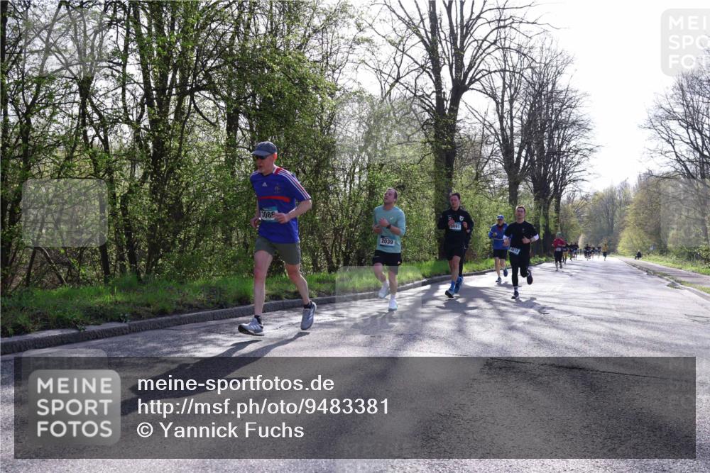 12.04.2026 - 45. Internationalen Wilhelmsburger Insellauf Yannick Fuchs http://msf.ph/oto/9483381 12.04.2026 10:32:14 Laufen 308, 2039, 3091, 4615 meine-sportfotos.de