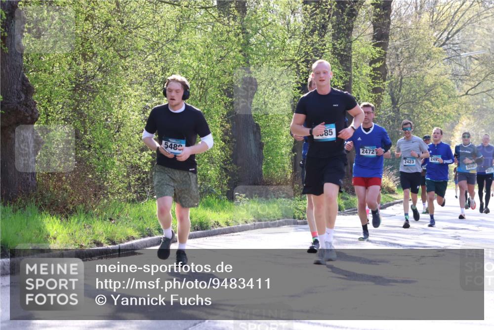 12.04.2026 - 45. Internationalen Wilhelmsburger Insellauf Yannick Fuchs http://msf.ph/oto/9483411 12.04.2026 10:24:48 Laufen 5480, 585, 2472, 249, 2423, 5048, 4521 meine-sportfotos.de