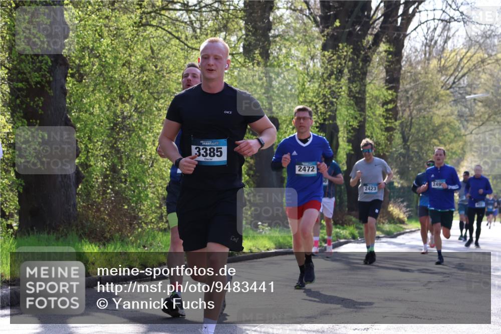 12.04.2026 - 45. Internationalen Wilhelmsburger Insellauf Yannick Fuchs http://msf.ph/oto/9483441 12.04.2026 10:24:50 Laufen 3385, 2472, 2423, 249 meine-sportfotos.de
