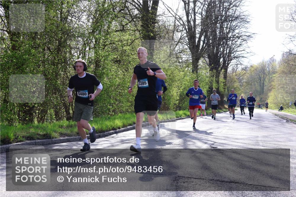 12.04.2026 - 45. Internationalen Wilhelmsburger Insellauf Yannick Fuchs http://msf.ph/oto/9483456 12.04.2026 10:24:51 Laufen 3385, 5480, 2472, 2423 meine-sportfotos.de