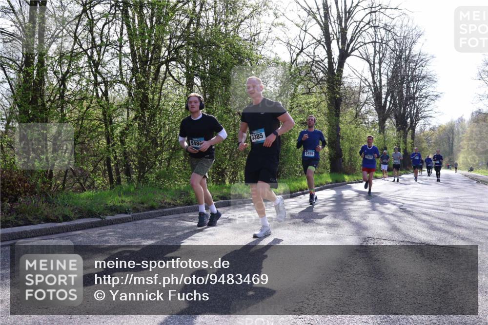 12.04.2026 - 45. Internationalen Wilhelmsburger Insellauf Yannick Fuchs http://msf.ph/oto/9483469 12.04.2026 10:24:52 Laufen 548, 3385, 2459, 2472 meine-sportfotos.de