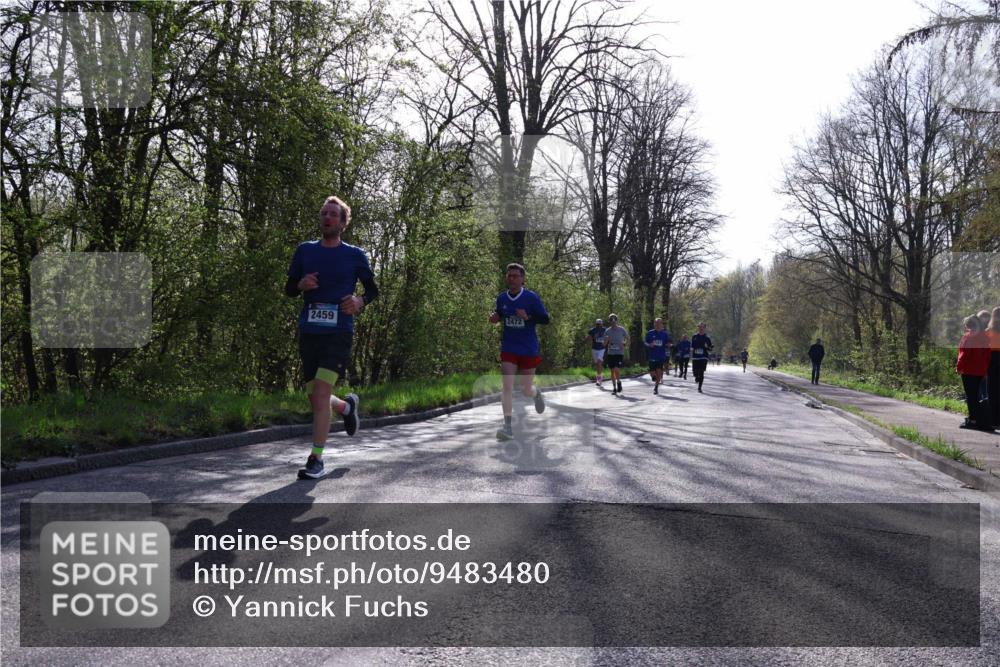 12.04.2026 - 45. Internationalen Wilhelmsburger Insellauf Yannick Fuchs http://msf.ph/oto/9483480 12.04.2026 10:24:53 Laufen 2459, 2472 meine-sportfotos.de