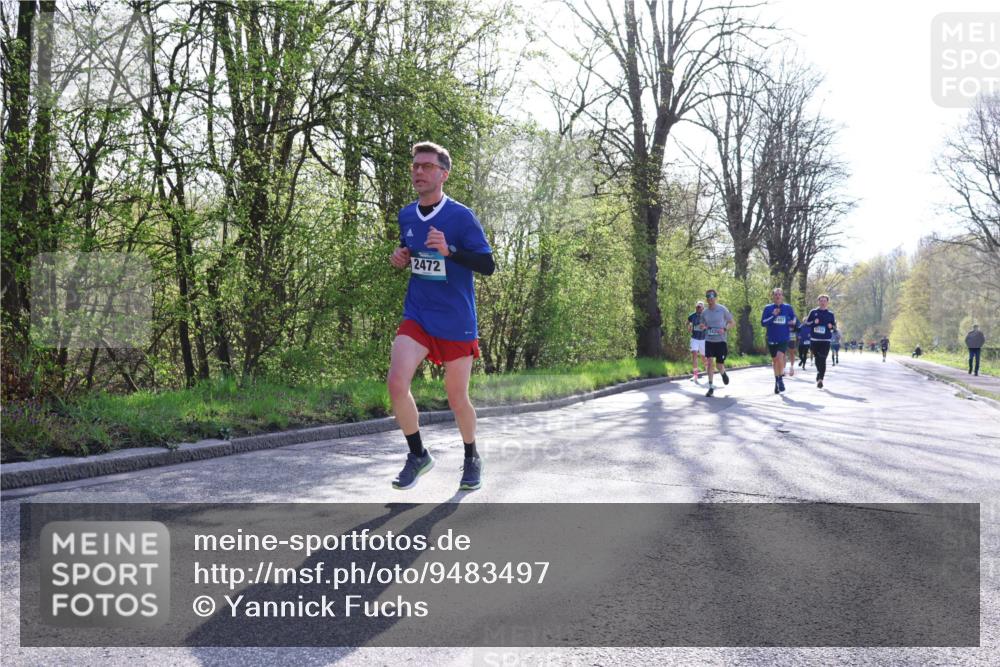12.04.2026 - 45. Internationalen Wilhelmsburger Insellauf Yannick Fuchs http://msf.ph/oto/9483497 12.04.2026 10:24:54 Laufen 2472, 242 meine-sportfotos.de