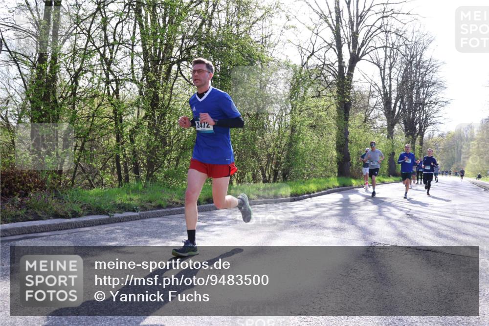 12.04.2026 - 45. Internationalen Wilhelmsburger Insellauf Yannick Fuchs http://msf.ph/oto/9483500 12.04.2026 10:24:54 Laufen 2472, 2423, 1710 meine-sportfotos.de