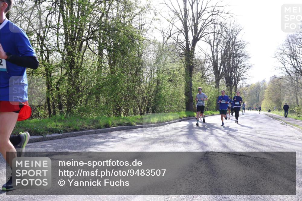 12.04.2026 - 45. Internationalen Wilhelmsburger Insellauf Yannick Fuchs http://msf.ph/oto/9483507 12.04.2026 10:24:55 Laufen 2423, 2497, 5710 meine-sportfotos.de