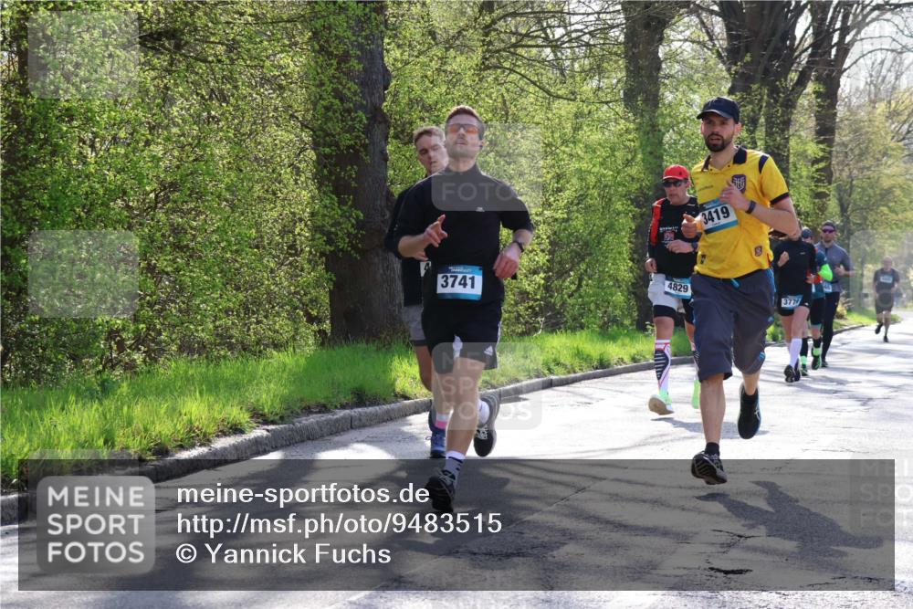 12.04.2026 - 45. Internationalen Wilhelmsburger Insellauf Yannick Fuchs http://msf.ph/oto/9483515 12.04.2026 10:32:28 Laufen 3741, 4829, 3419, 3779 meine-sportfotos.de
