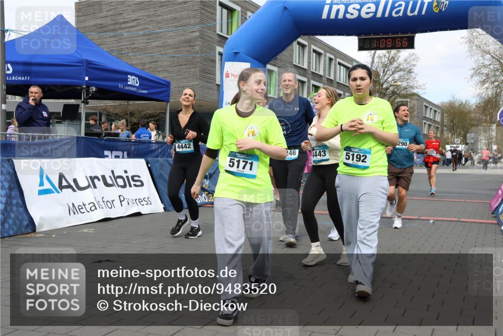 12.04.2026 - 45. Internationalen Wilhelmsburger Insellauf Strokosch-Dieckow http://msf.ph/oto/9483520 12.04.2026 13:22:55 Ziel 2246, 5192, 5171, 3162, 4443, 4442, 3746, 5290, 3057, 3667, 5304, 4210 meine-sportfotos.de