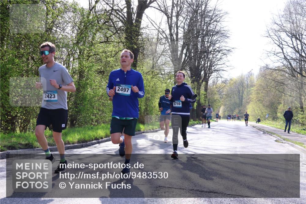 12.04.2026 - 45. Internationalen Wilhelmsburger Insellauf Yannick Fuchs http://msf.ph/oto/9483530 12.04.2026 10:24:57 Laufen 2497, 2423, 5710 meine-sportfotos.de